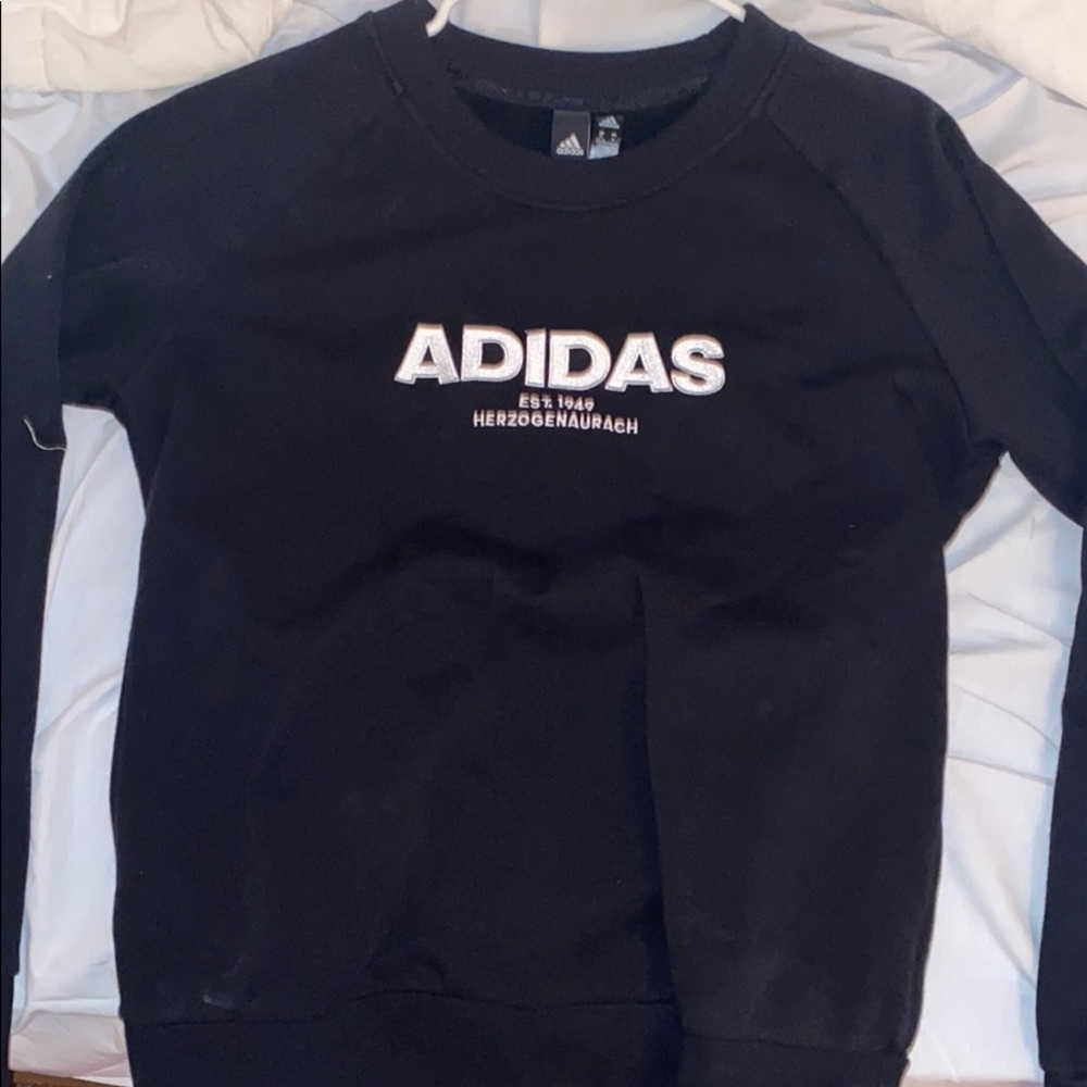 Adidas sweater